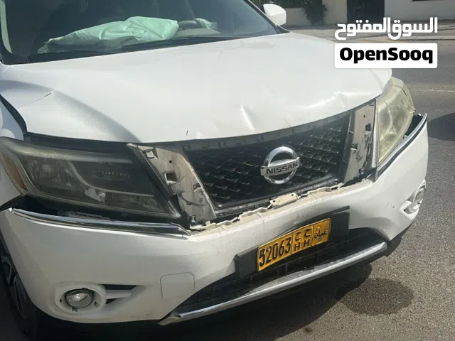 Used Nissan Pathfinder in Muscat