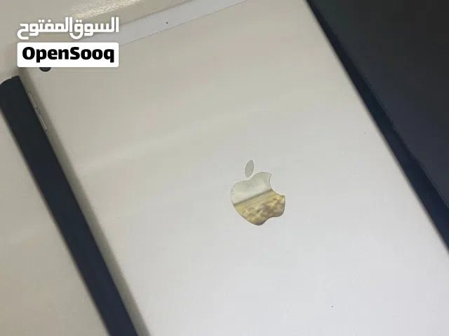 Apple iPad 7 128 GB in Al Batinah