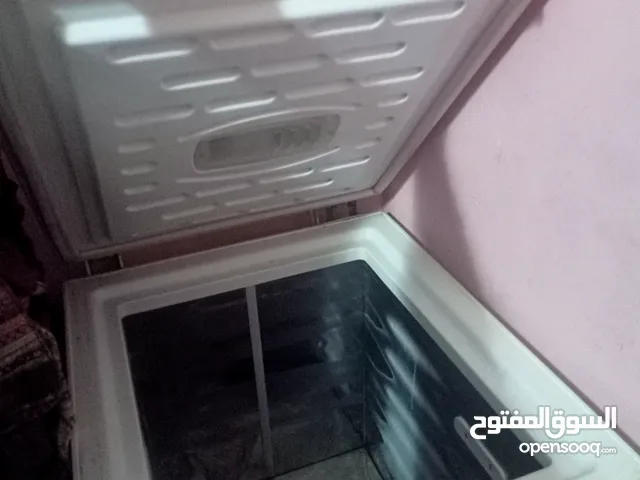 فريزر للبيع. افقى