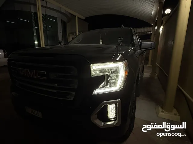 Used GMC Sierra in Fujairah