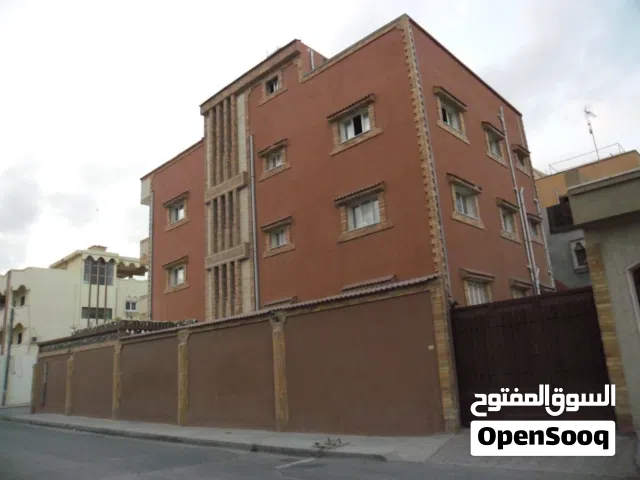 5 m2 5 Bedrooms Villa for Rent in Tripoli Al-Seyaheyya