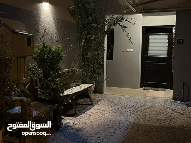 Apartment in Amwaj island