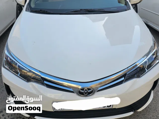 Toyota Corrola White Model 2018