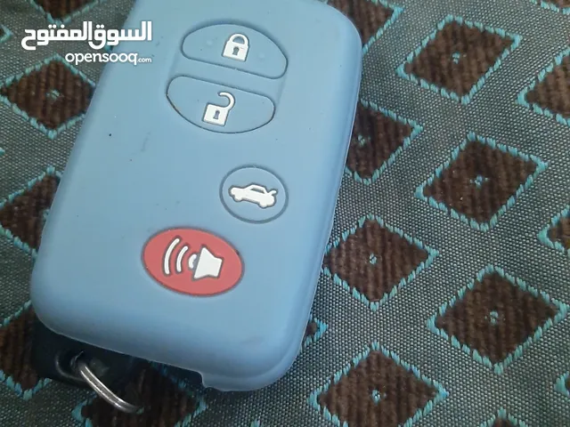 مفتاح تويوتا كامري 2008 دينسو اصلي للبيع