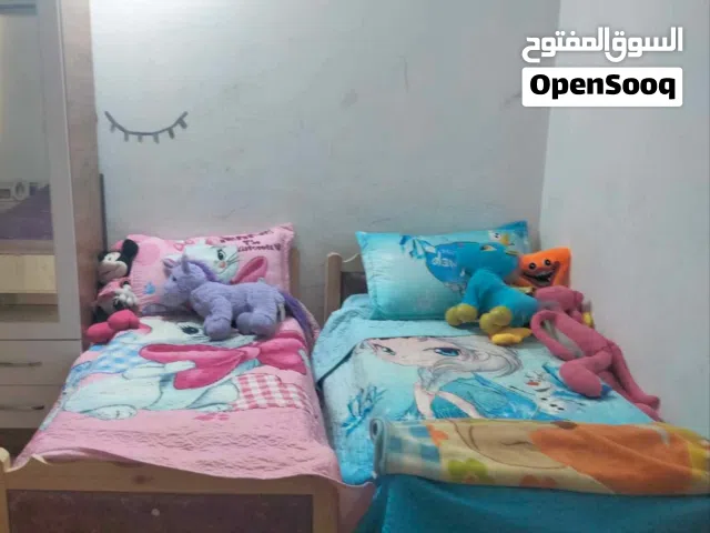 سرير اطفال عراقي خشب ممتاز نظافه ميه بلميه .. استعمال قليل