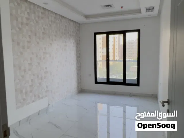 شقة ايجار ميدان حوالي