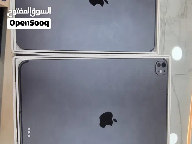 ipab m5 _512g _ 13 anch_ بخط  اكتف يومين فقط   m4 256 واي فاي  11 انش