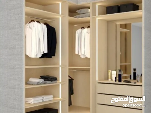 أفخم انواع الدريسينغ روم وغرف النوم والطاولات والمطابخ بأفضل أنواع الخشب وجودة عالية وأحدث التصاميم