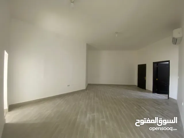 شقة للإيجار في مدينة الرياض أبوظبي