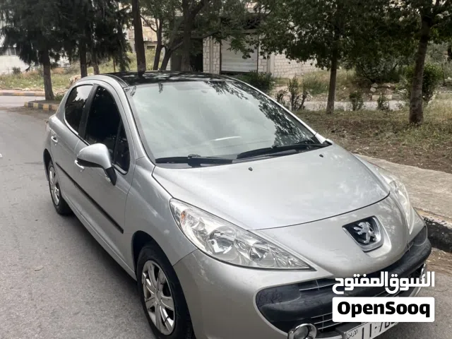 2008 بيجو 207 Standard