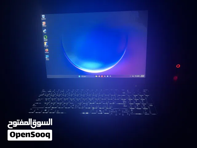Thinkpad 2026 E16 Gen 3 32GB ram nvme 1TB amd ryzen 7 250 8 cores 16 threads / radeon 780M iGPU