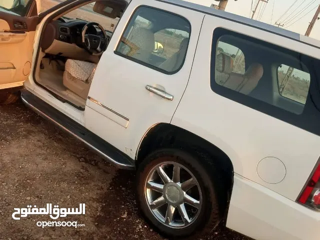 السلام عليكم جمسي دنلي خليجي موديل 2009 للبيع ادوات ادوات ادوات