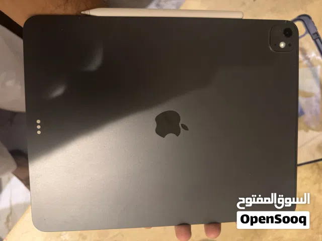 Apple iPad Pro 13 512 GB in Al Riyadh