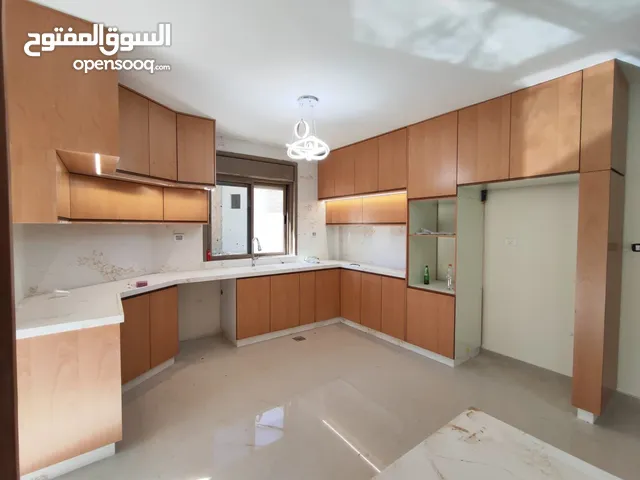 150 m2 3 Bedrooms Apartments for Rent in Ramallah and Al-Bireh Al Masyoon