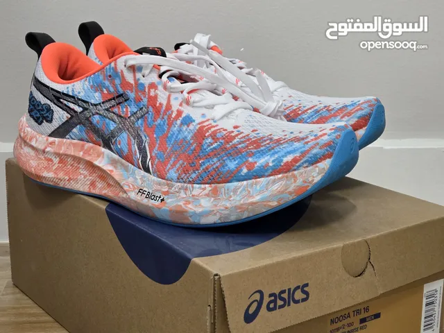 43 Sport Shoes in Northern Governorate