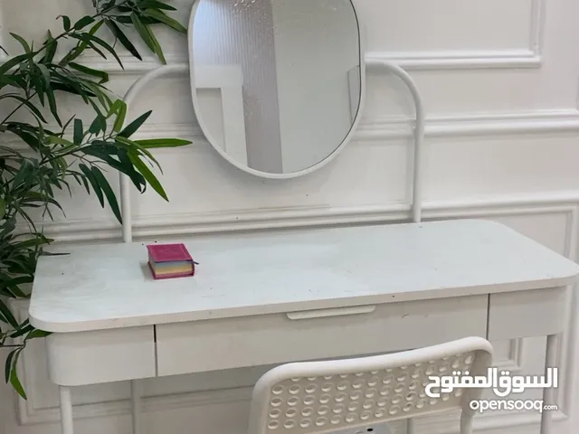 تسريحه استخدام بسيط شهر واريد ابيعه لان بنتقل
