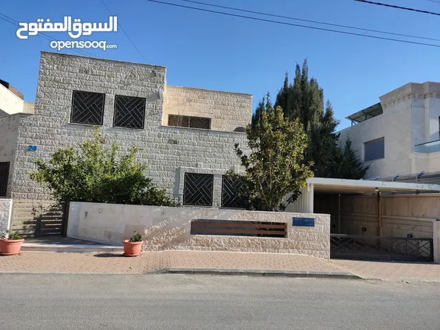 570m2 3 Bedrooms Villa for Sale in Amman Dabouq