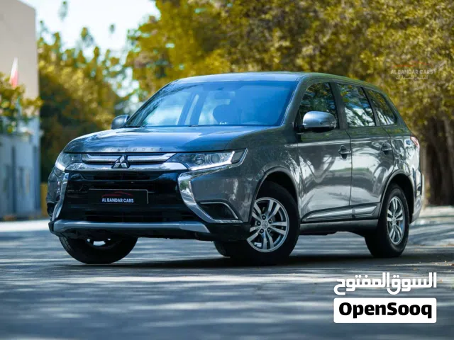 MITSUBISHI OUTLANDER 2018 GREY SPACIOUS & GOOD MILEAGE