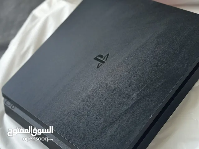 Ps4 used like new with games