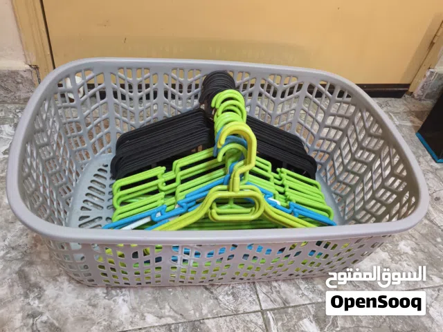 storage and clothes hangers total 33