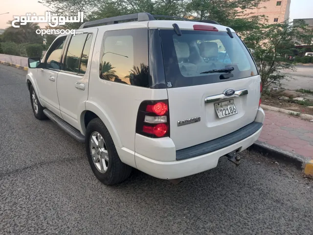 Ford Explorer XLS in Al Jahra
