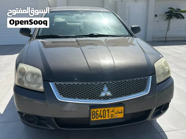 2013 ميتسوبيشي جالنت ES