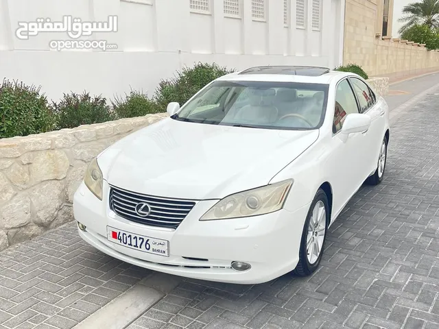 Lexus ES Standard in Central Governorate