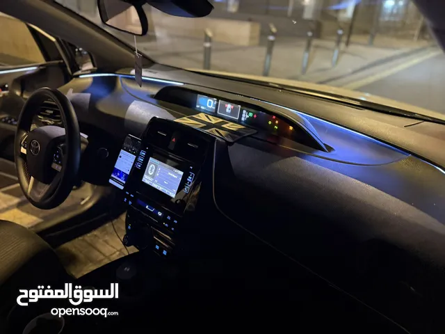 Used Toyota Prius in Amman