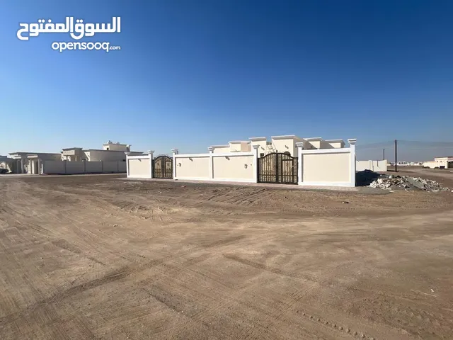 250 m2 More than 6 bedrooms Townhouse for Sale in Buraimi Al Buraimi