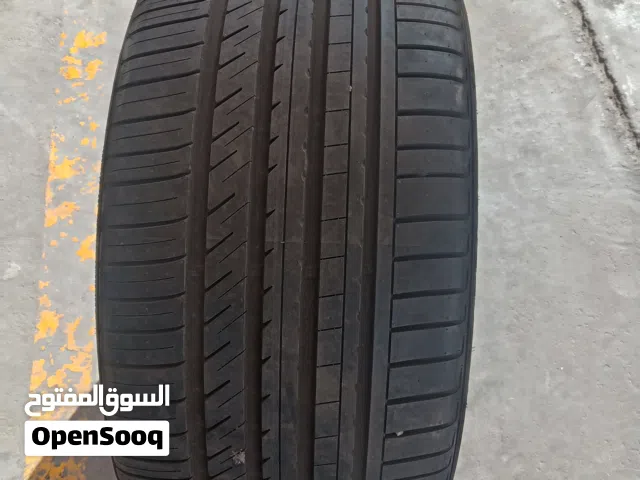 تواير بنتلي استعمال خفيف كالجديدة