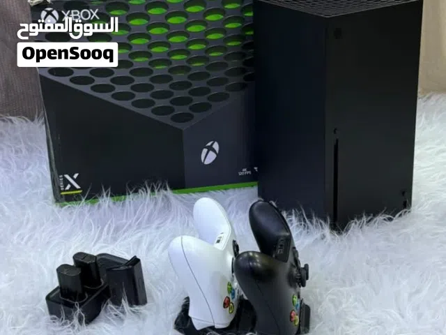 اكس بوكس سريس اكس  مع كامل الملحقات مع جوستك عدد ثنين وبي مجال قليل