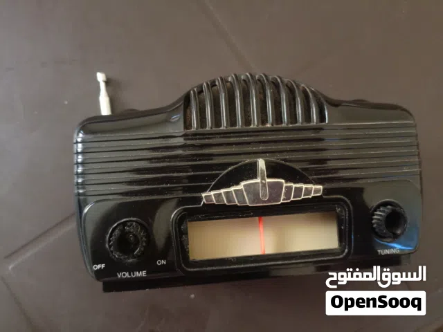 راديو كلاسيك قديم – شغال وبحالة ممتازة