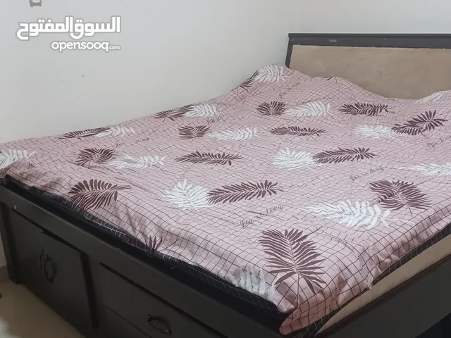 عرفة نوم كبيرة