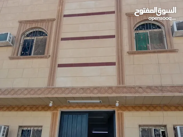2500m2 Studio Apartments for Rent in Al Riyadh Al Munsiyah