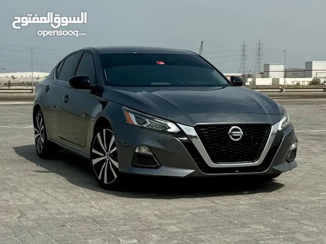 نيسان التيما SR موديل 2019 فل عدا الفتحة