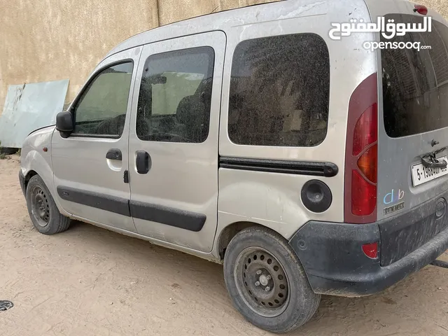 Used Renault Express in Tripoli