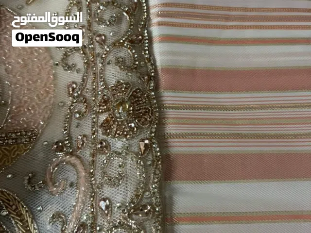 بدلة صغيرة جديدة كاملة