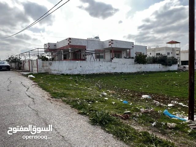 300 m2 More than 6 bedrooms Townhouse for Sale in Irbid Al Husn