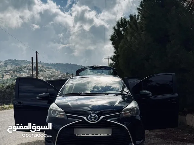 Used Toyota Yaris in Amman