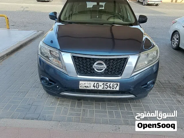 2016 Nissan Pathfinder SL