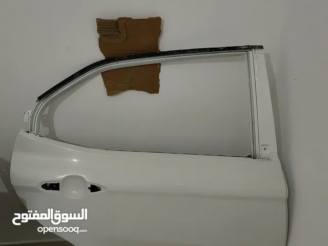 للبيع باب كامري خلف 2020