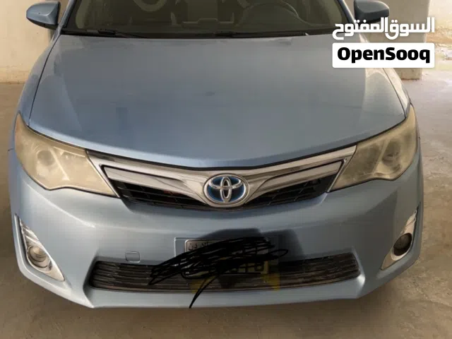 2013 تويوتا كامري XLE