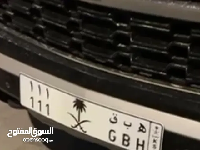 للبيع لوحة مميزه الاحرف النقل لجميع مدن المملكه