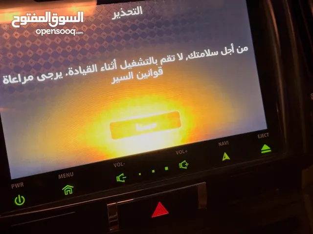 للبيع شاشة لاند كروزر 2015