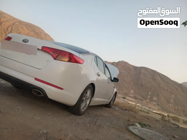 كيا اوبتيما 2011 صالون / سيدان مستعملة بحالة ممتازة مع تأمين شامل وبدون حوادث