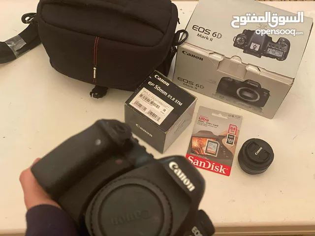 Canon 6d mark ii معاها عدسة 50 ml مع كامل ملحقاتها حزام وشنطة وباكواتها
