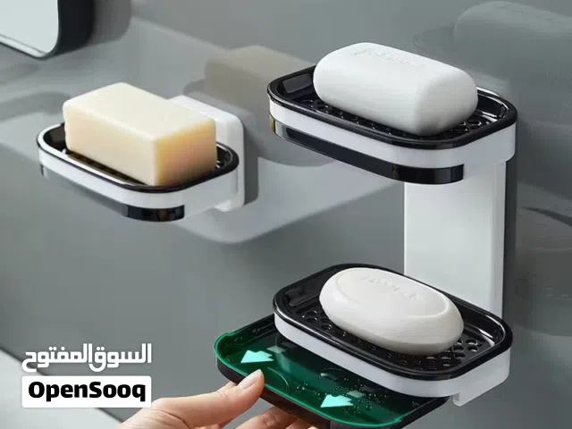 هذا المنتج عبارة عن حامل صابون جداري مزدوج الطبقات يتميز بتصميم يوفر تصريفًا فعالًا للمياه للحفاظ عل