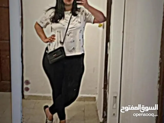 ببحث عن عمل بمنطقة بيرزيت