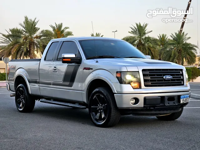 2014 Ford F150 FX4 / Gcc Specs / Excellent Condition.