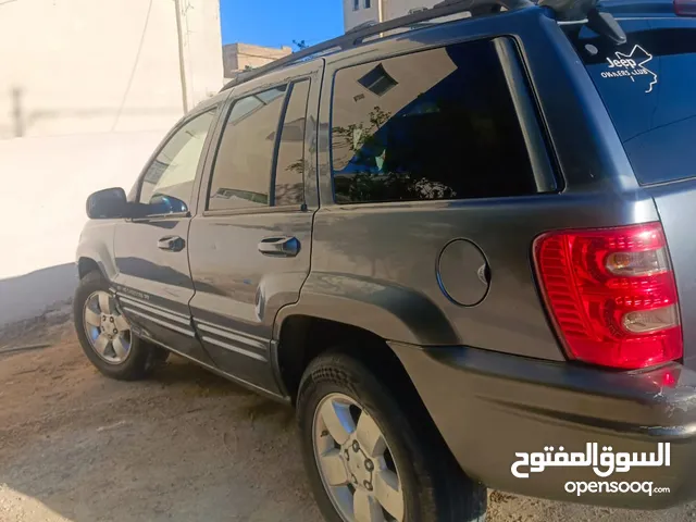 جيب شروكي 2001 بحاله جيده جدا قابل للتفاوض